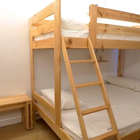 Guitar Hostel Bilbao